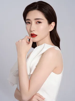 江疏影知性优雅品牌代言写真图片