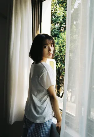 安泳畅居家慵懒写真图片_5