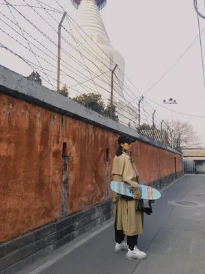 安泳畅滑板街拍写真图片