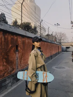 安泳畅滑板街拍写真图片