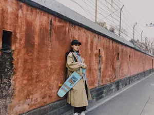 安泳畅滑板街拍写真图片_2