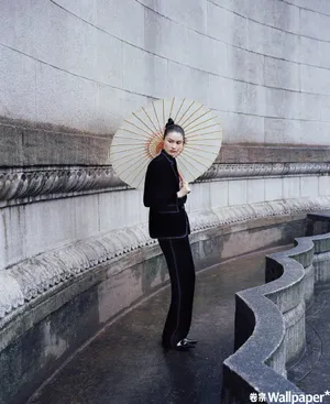 何穗冷艳硬照写真图片_1