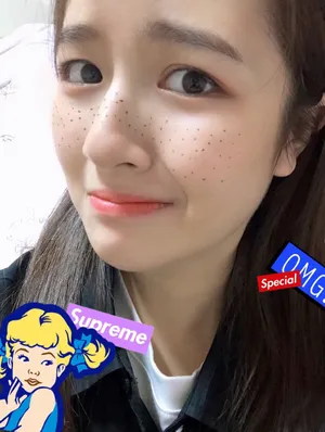 李兰迪雀斑妆写真图片_4