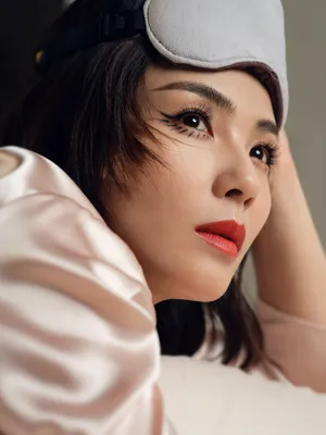 刘涛失眠妆撩人写真图片