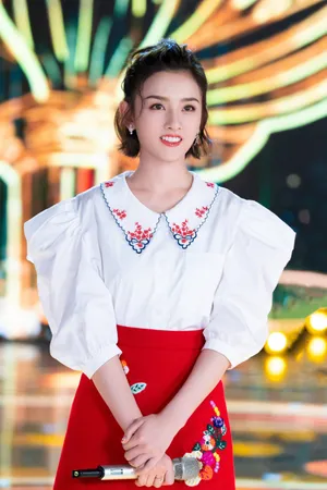 宋祖儿俏丽少女感写真图片_6