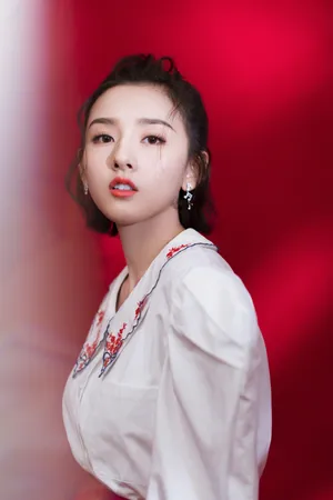 宋祖儿俏丽少女感写真图片_8