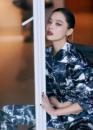 辛芷蕾字母印花装时髦写真图片_7