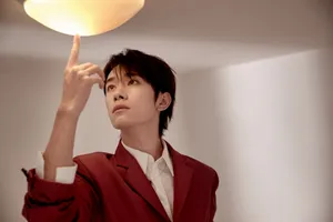 易烊千玺湖南卫视跨年晚会图片_3