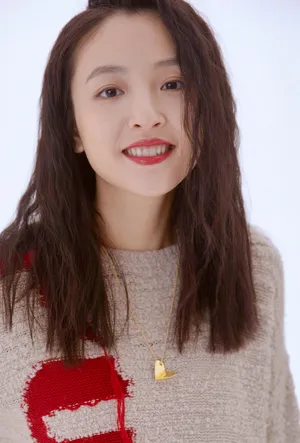 吴倩最新时尚养眼写真图片_6
