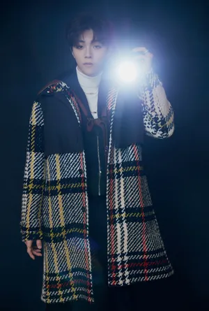 陈立农摩登光影写真图片_5