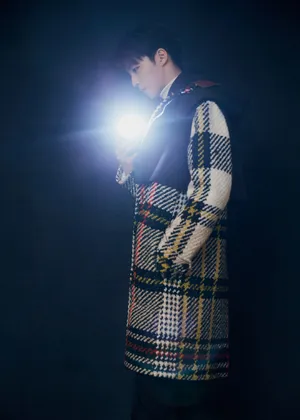 陈立农摩登光影写真图片_14