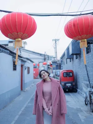 王智清秀甜美街拍图片_3
