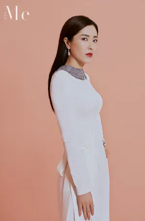 曾黎优雅魅力时尚写真大片_1