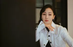 叶青复古妩媚写真图片_4