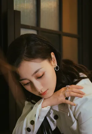 叶青复古妩媚写真图片_5
