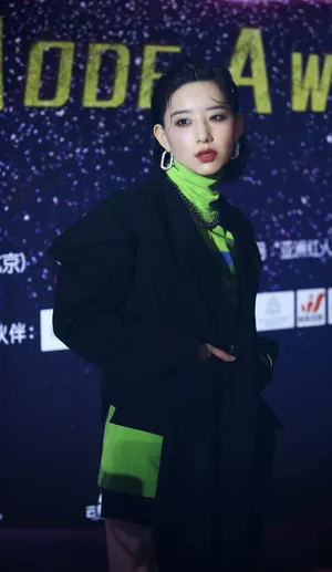 李斯丹妮获奖照图片_6