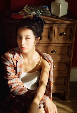 万鹏清新少女风写真图片_6