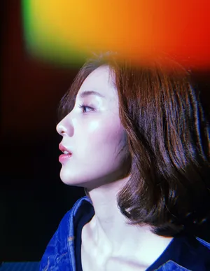 万鹏甜酷夜景自拍图片_4