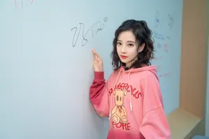 冯提莫元气甜美活动图片_5