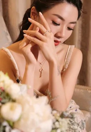 程晓玥性感品牌活动照图片_4