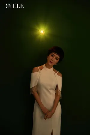 金巧巧优雅知性写真图片_13
