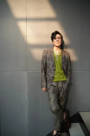 于和伟儒雅帅气写真图片_5