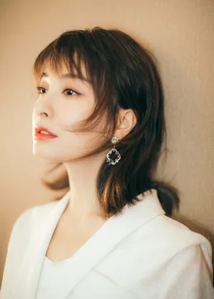 吴昕纯白清新靓丽写真图片_3