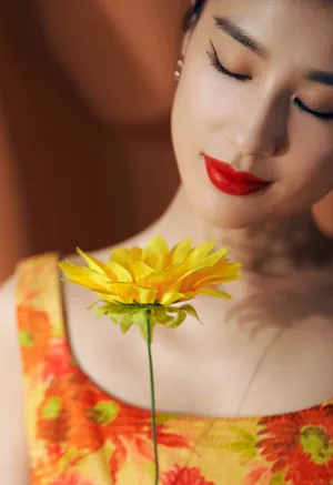 黄圣依摩登复古风写真图片_2