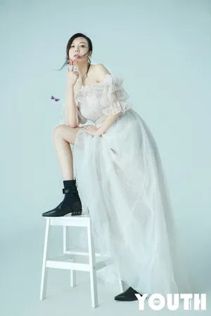周韦彤成熟性感写真图片_4