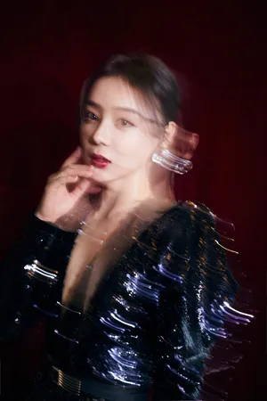 袁姗姗深V星辰礼服写真图片_7