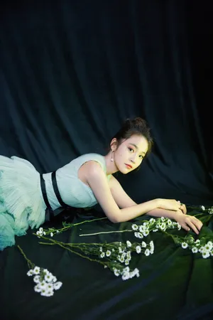 张佳宁蛋糕裙甜美写真图片_4