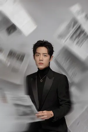 肖战简约风型男写真图片