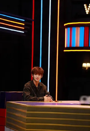 黄明昊《明星大侦探5》第八期图片_7