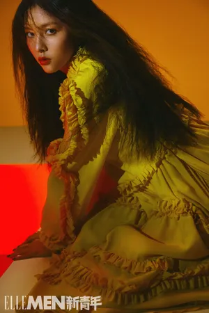 宋妍霏性感甜酷写真图片_2