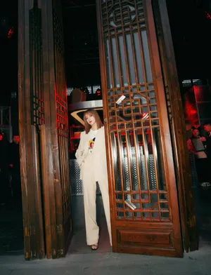 程潇童趣俏皮写真图片_1