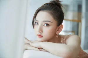 宋祖儿粉纱裙仙气写真图片_4