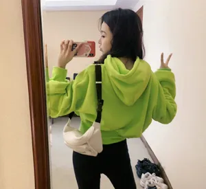 黄一琳居家私服自拍照图片
