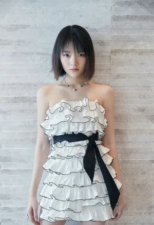任敏清新温婉写真图片