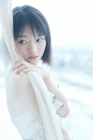 任敏清新温婉写真图片_6