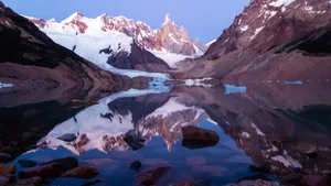 高清山川湖泊美景图片_10