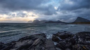 海边冰雪风景图片_4