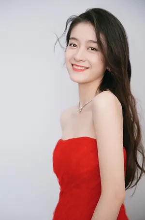 张雪迎美艳动人写真图片_1