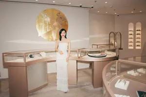 王子文抹胸裙性感时尚写真图片_8
