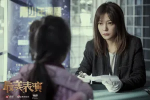 赵薇2019最美表演图片_1