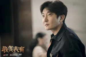 郭京飞2019最美表演图片_6