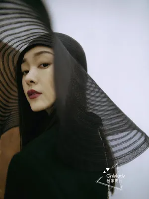 宋轶飒爽时尚写真图片_3