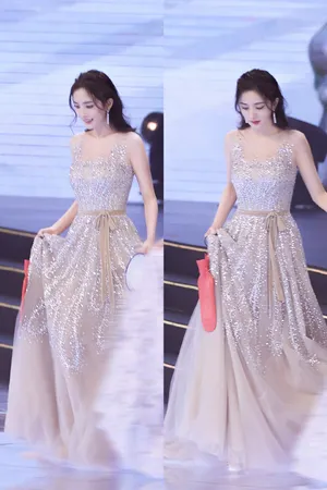 杨幂微博之夜性感魅力图片_9
