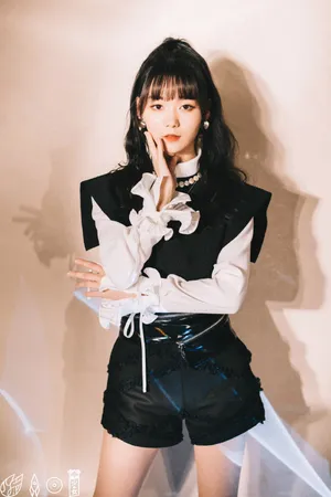 火箭少女101微博之夜甜美写真图片_2