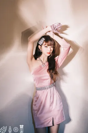 火箭少女101微博之夜甜美写真图片_8