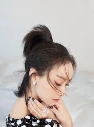 宋茜微博之夜优雅气质图片_3